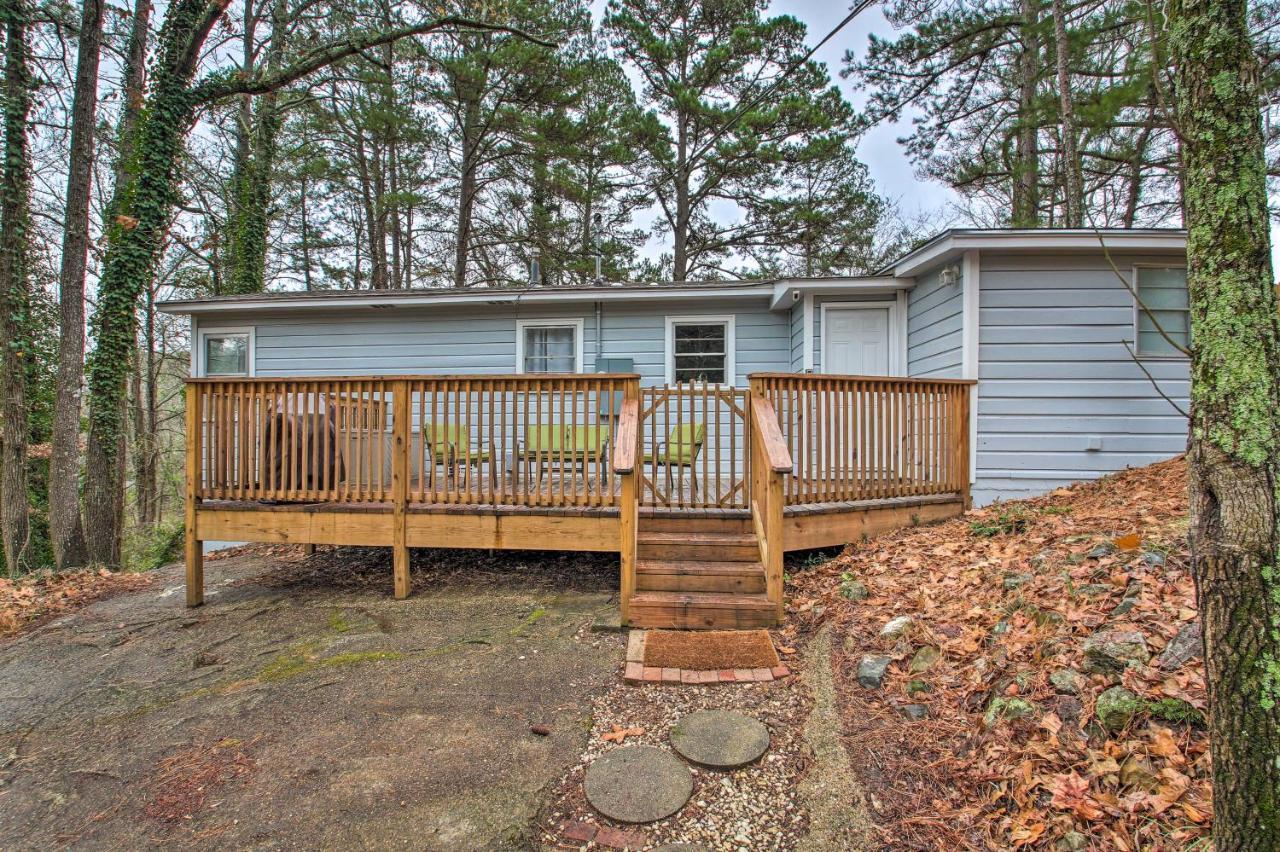 Centrally Located Hot Springs Home With Deck! 外观 照片