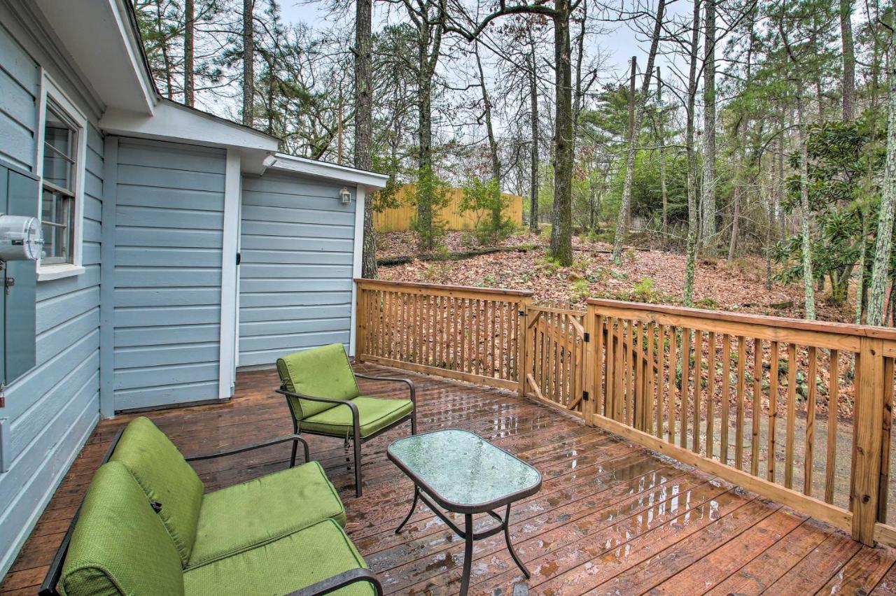 Centrally Located Hot Springs Home With Deck! 外观 照片