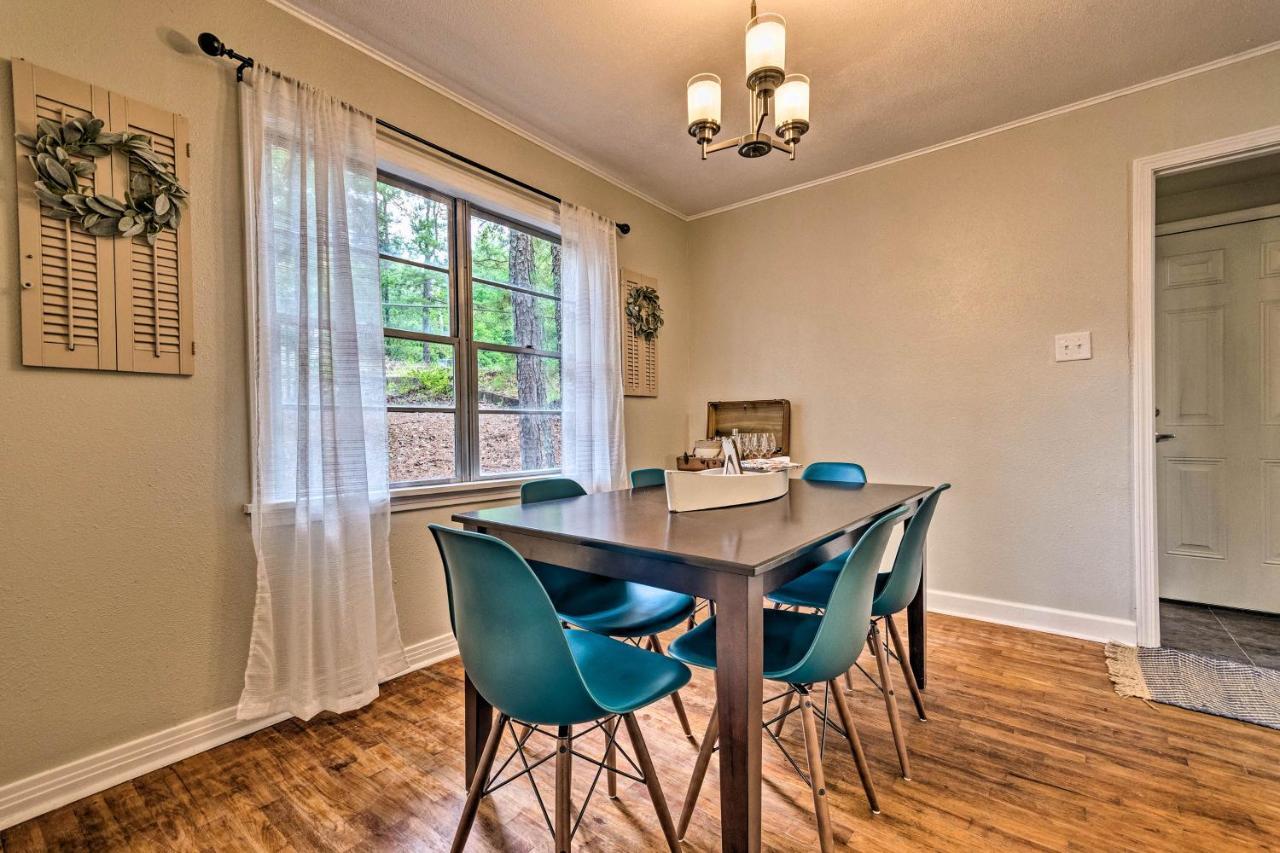 Centrally Located Hot Springs Home With Deck! 外观 照片