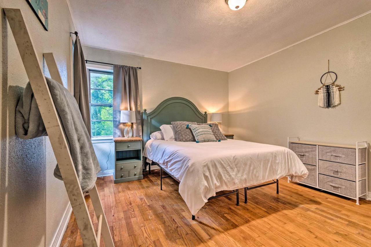 Centrally Located Hot Springs Home With Deck! 外观 照片