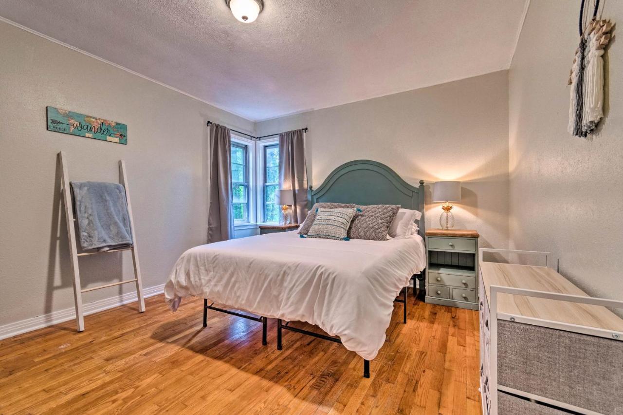 Centrally Located Hot Springs Home With Deck! 外观 照片
